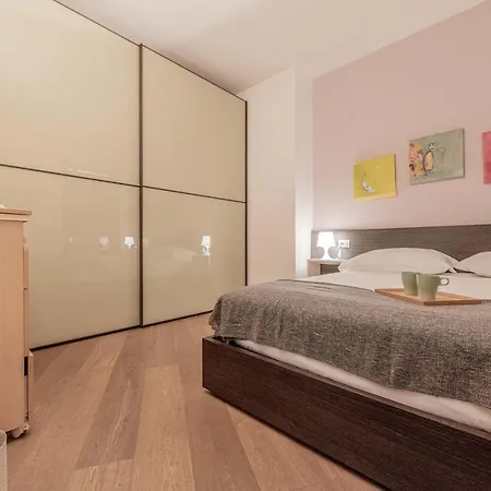 Realkasa Podgora Flat Apartment Bologna Exterior photo